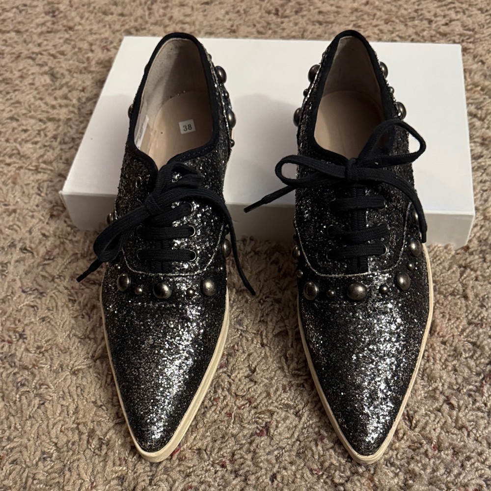 Black Glitter Women's Shoes with decorative hardware - Marc Jacobs. - Picture 2 of 6